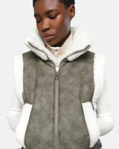Alex Vest Sage, Blanc