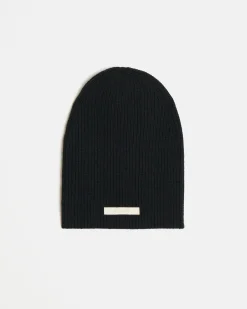 Cara Noir Beanie