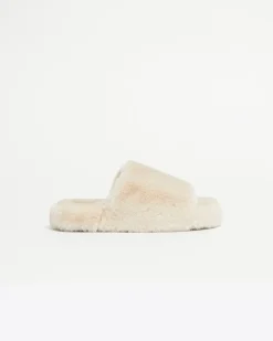 Dillon Latte Slide