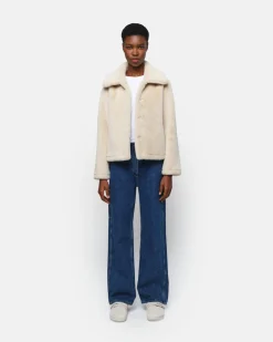 Elis Latte Short Coat