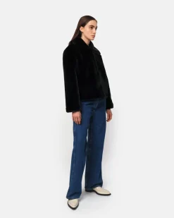 Elis Noir Short Coat