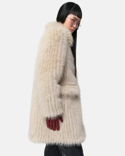 Pamela Coat Flan